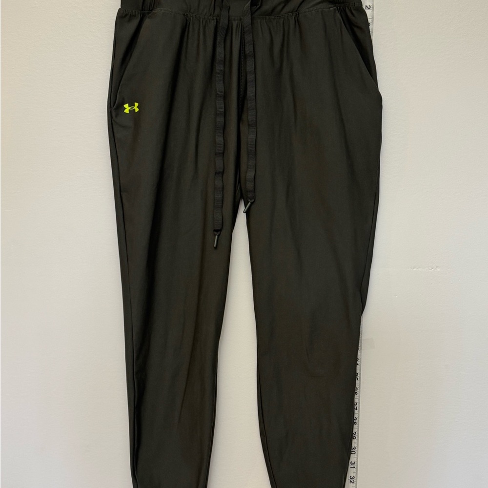 Under Armour Men’s Small Olive Green Athletic Joggers Neon Logo Training Pants